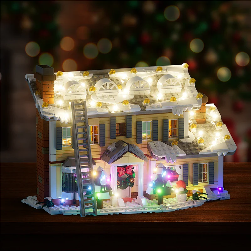 1958pcs Christmas Vacation Village Building Blocks with Light Village Model Buildings Kits Christmas Gift - Image 3