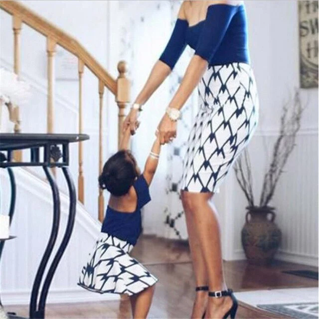 Mommy and Me-Family Matching Mother Daughter Off Shoulder Half Sleeve Patchwork Dresses